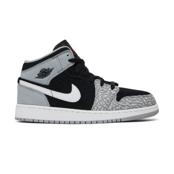 Nike Shoes - Nike air jordan 1 mid sneakers